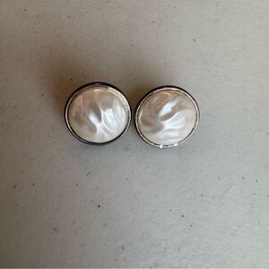 Elegant White Pearl Stud Earrings‎